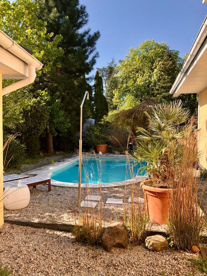 Apartment Tinyhouse Mit Pool, Outdoor Whirlpool Und Garten Petershagen-Eggersdorf Exterior photo
