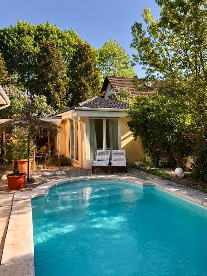 Apartment Tinyhouse Mit Pool, Outdoor Whirlpool Und Garten Petershagen-Eggersdorf Exterior photo